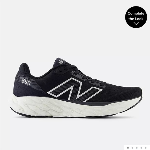 New Balance Women’s Fresh Foam X 880v14 Black with Sea Salt and Silver Metallic - Picture 4 of 16